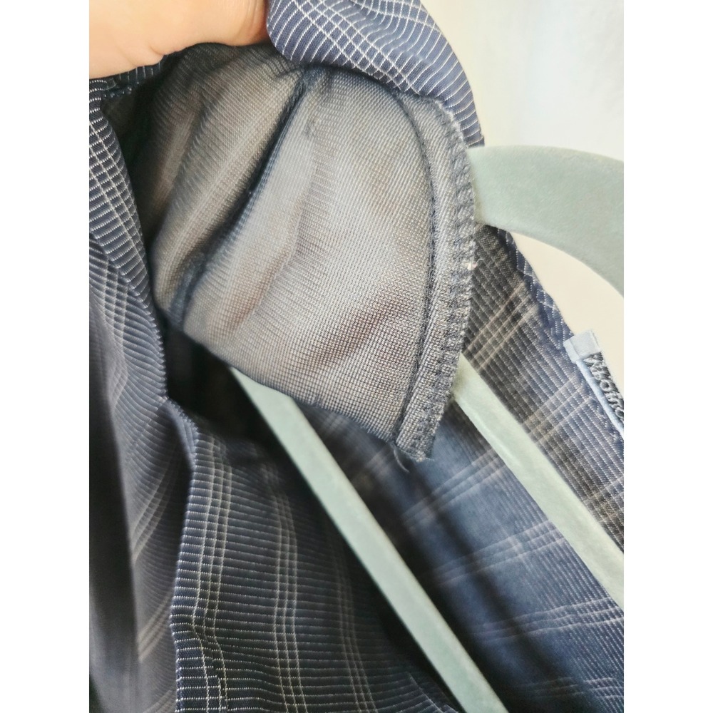 Emporio Armani Vintage Navy Pinstripe Split Front Blouse Made in Italy Top 40 - Picture 8 of 8